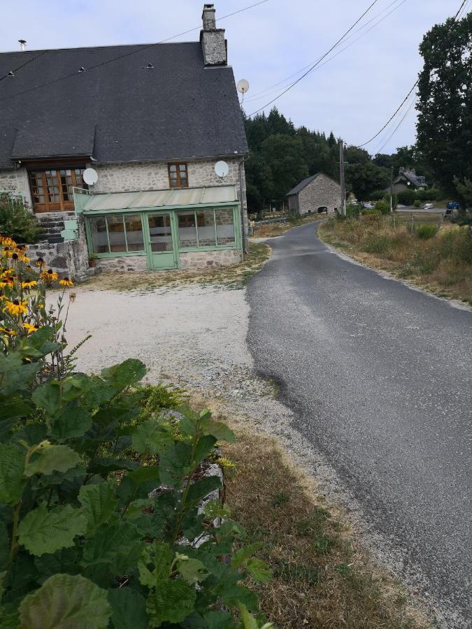 Escale Nature Saint-Angel  Extérieur photo